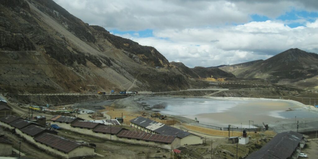 Los grandes desafíos de la minería peruana Instituto de la Naturaleza